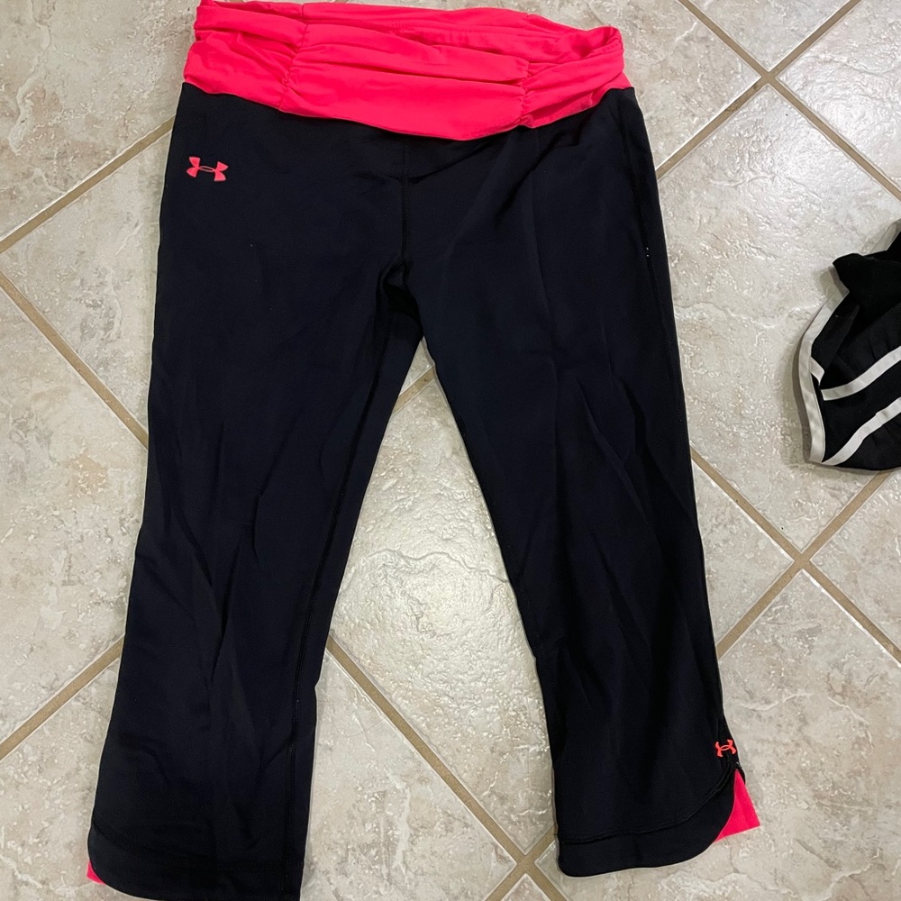 Under Armour cropped leggings
